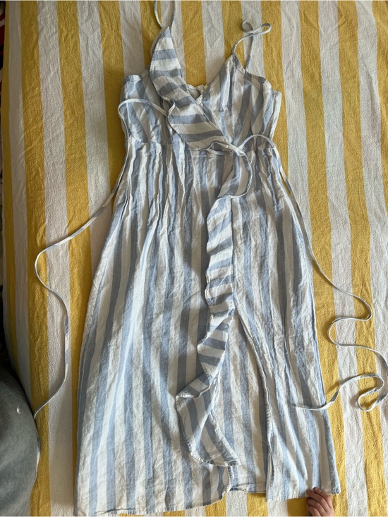 Zara Dresses & Skirts - Blue and White Stripe dress